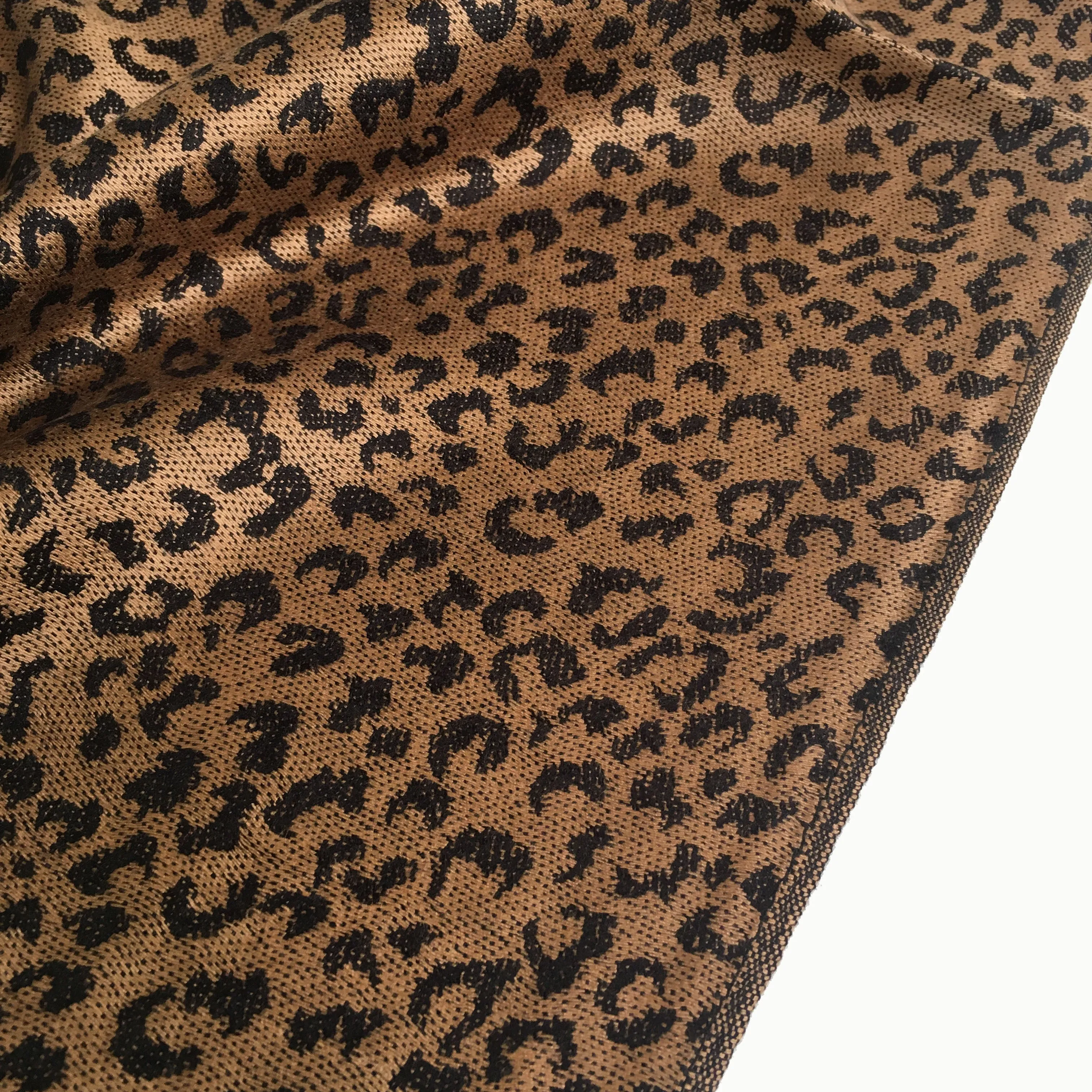 BROWN SMALL LEOPARD PRINT REVERSIBLE PASHMINA SHAWL SCARF