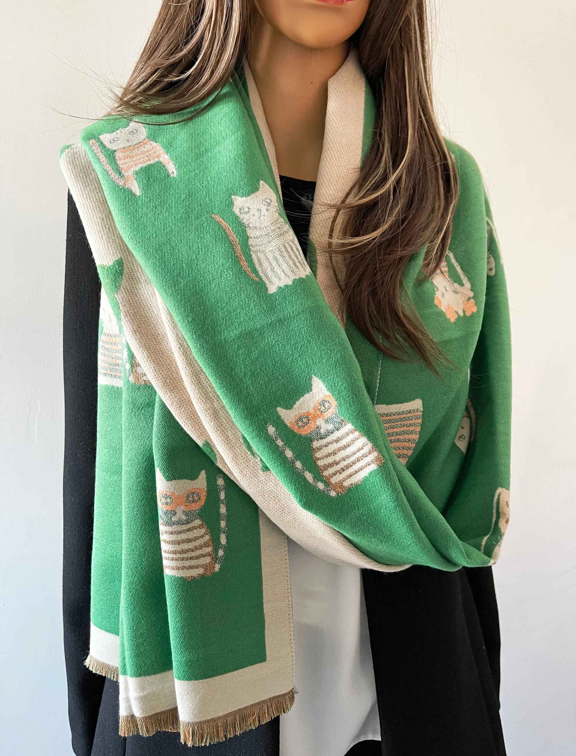 LARGE GREEN CAT THICK REVERSIBLE WINTER SHAWL BLANKET SCARF