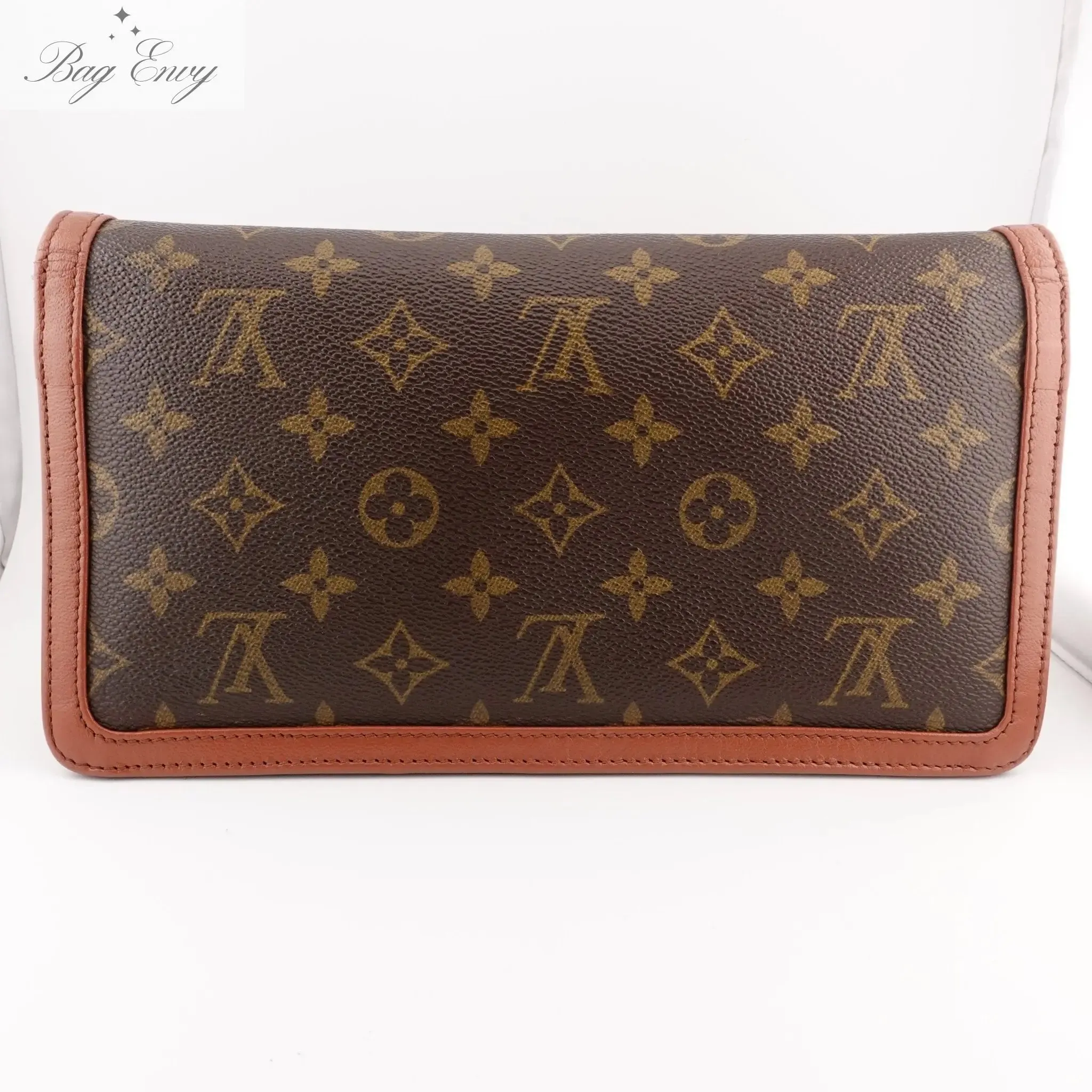 LOUIS VUITTON Monogram Dame PM with Chain