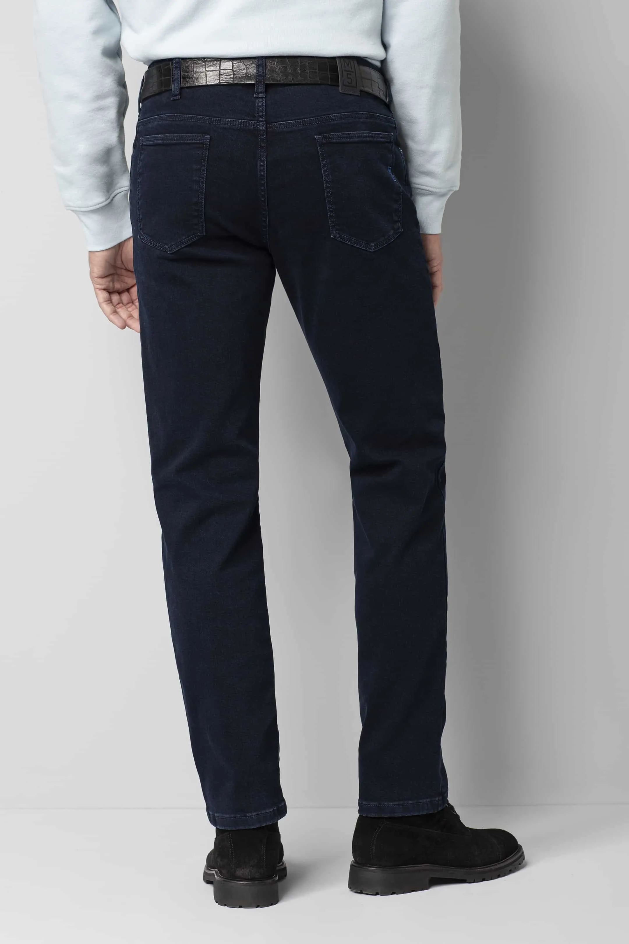 M5 - Regular Fit Denim Jean