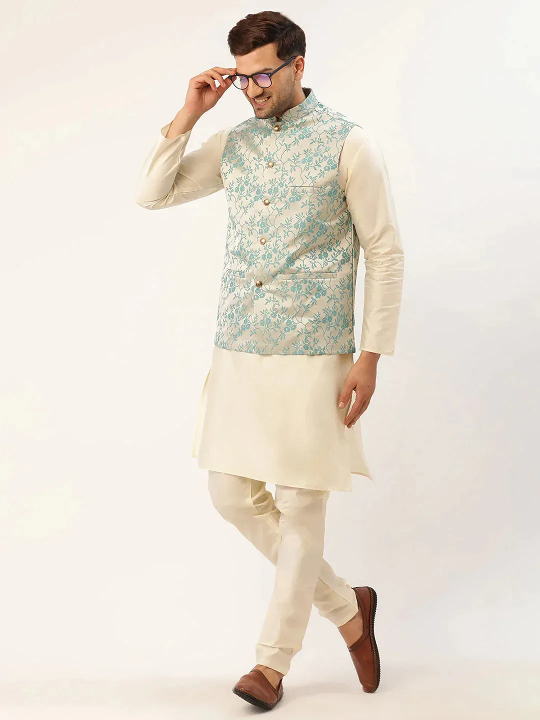 Men'S Solid Kurta Pyjama With Blue Floral Embroidered Nehru Jacket