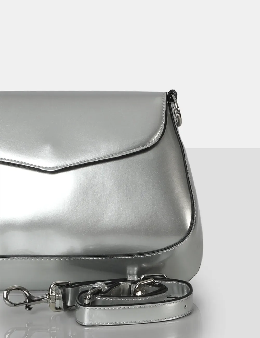 The Serena Silver Shoulder Bag